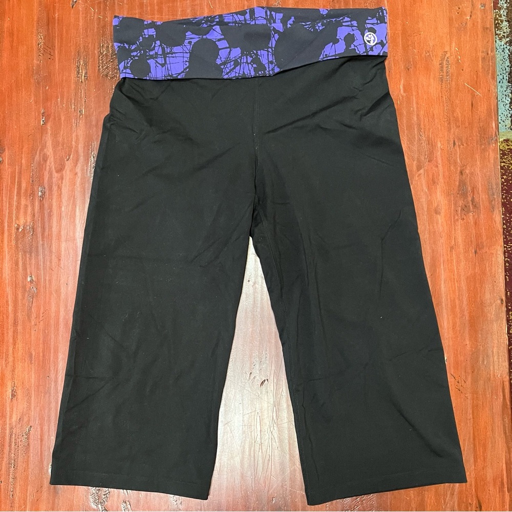 Zumba Let Loose Leggings Capri Cropped NWOT XL